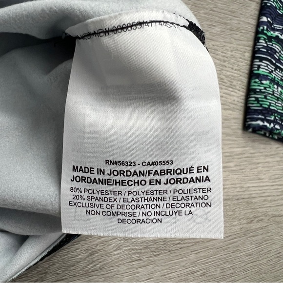 NIKE DRI-FIT LONG SLEEVE SLEEVE TOP - Picture 2 of 6